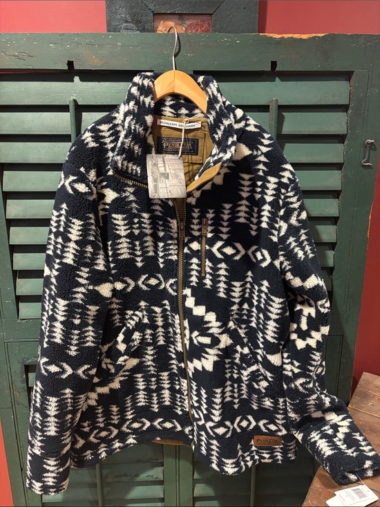 Pendleton Jackets & Blazers - Pendleton navy & Cream Geometric Patterned Fleece Jacket